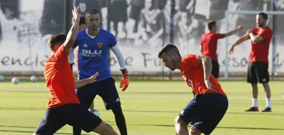 Gayà se dosifica pensando en el Barça