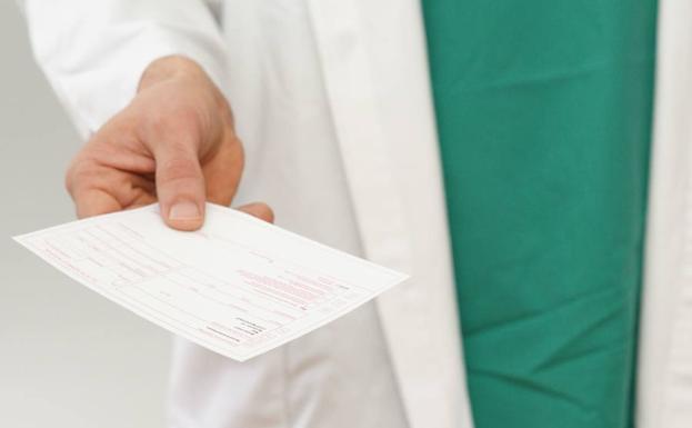 Los enfermeros podrán recetar medicamentos para descongestionar las consultas del médico