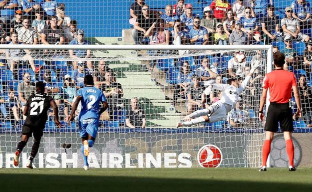 Vídeo del golazo de Bardhi en el Getafe 0-1 Levante