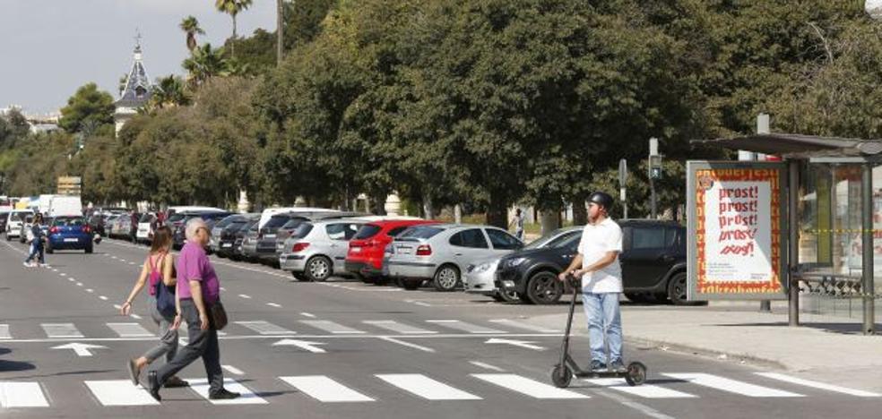 Joan Ribó avala la reforma de la Alameda de Valencia: «Aparcar en el centro es peligroso»