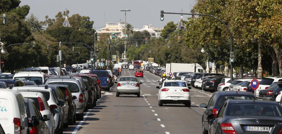 Debate abierto sobre el aparcamiento en la Alameda de Valencia
