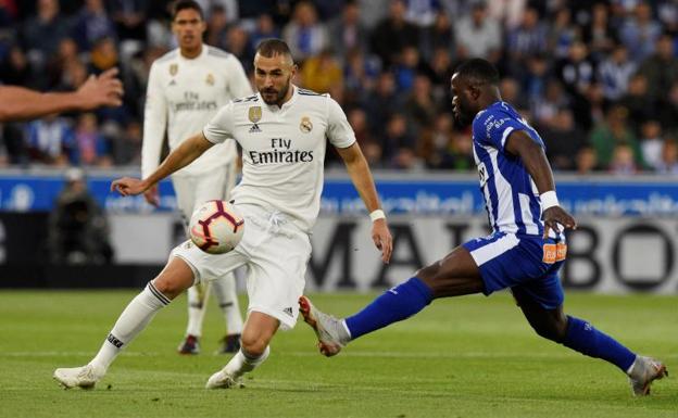 Benzema sufre una lesión en los isquiotibiales derechos