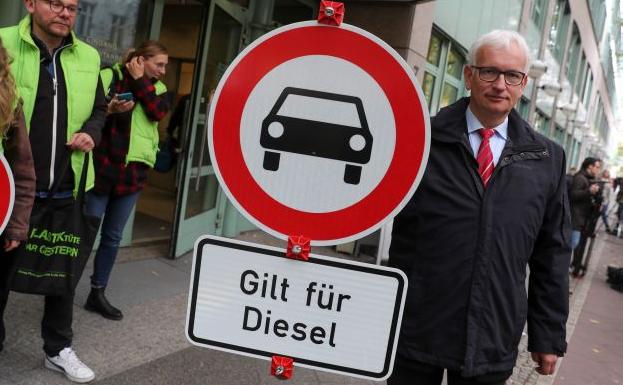 Berlín prohíbe la circulación de los coches diésel más antiguos por algunas calles