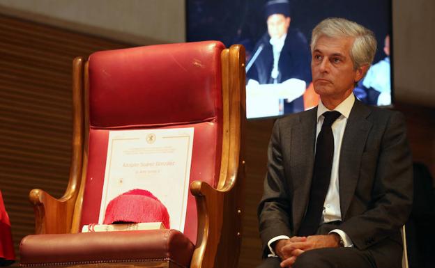Suárez Illana insta a «recuperar la concordia entre españoles» en el homenaje a su padre