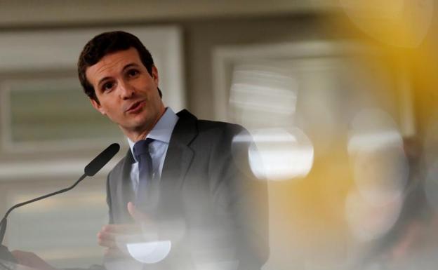 Casado sospecha que el Gobierno cederá ante Esquerra para amarrar los Presupuestos