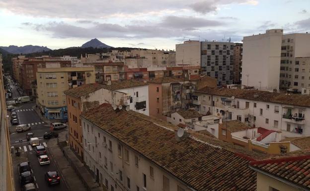 «El temblor de la tierra me ha despertado, al levantarme aún se movían los cristales»