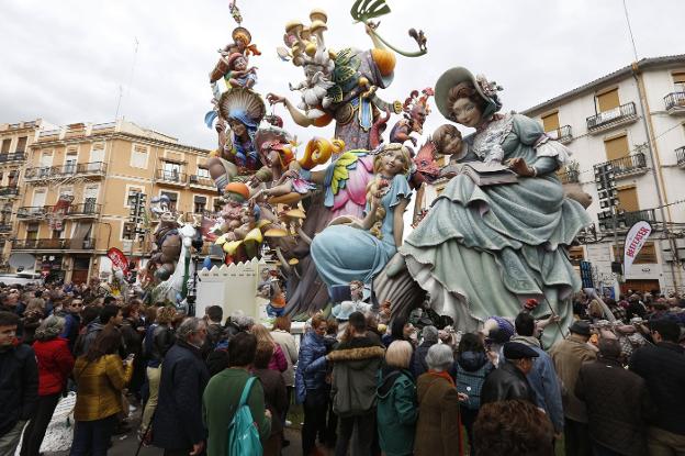 La falla infantil de Zapadores cae de la sección Especial en la clasificación provisional