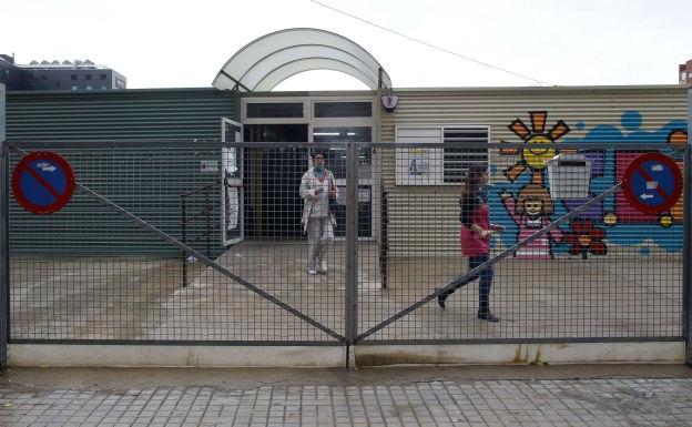 Todos los colegios de la ciudad de Valencia suspenden sus clases