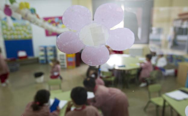 Nuevo recurso judicial contra las ratios en las aulas valencianas