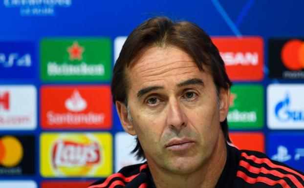 Lopetegui: «Si pretendéis ver un entrenador abatido, no miréis hacia aquí»