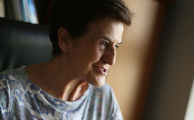 Adela Cortina: «Nos tendremos que plantear que los robots paguen impuestos»