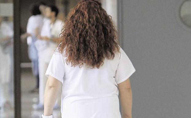 La Comunitat necesita 20.000 enfermeras para llegar a los índices sanitarios europeos