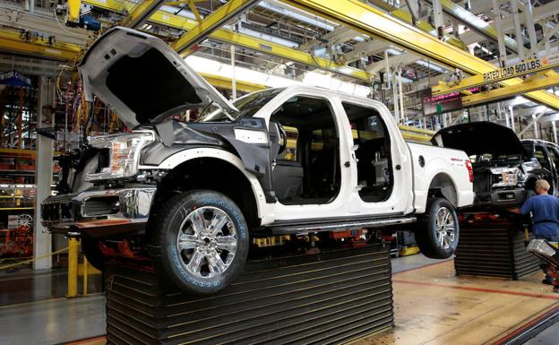 Ford recorta casi un 30% su beneficio hasta septiembre