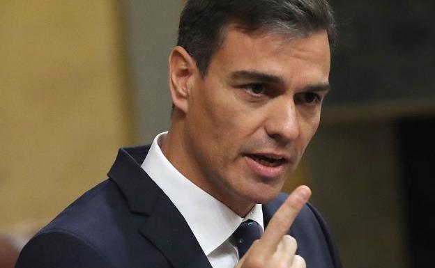 Los empresarios valencianos acusan a Pedro Sánchez de lastrar el crecimiento