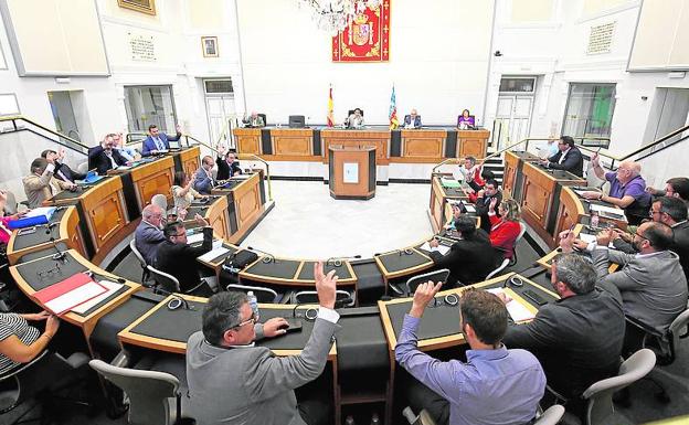 La Diputación de Alicante aprueba más de dos millones en inversiones financieramente sostenibles