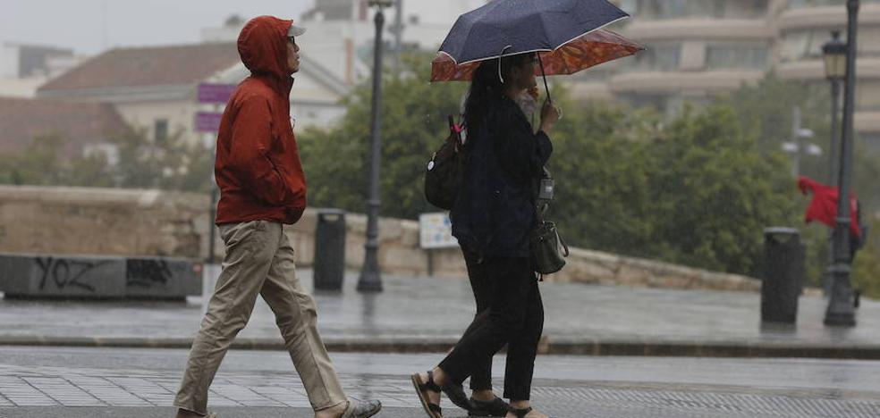 Lluvia y frío al comienzo del puente de Todos los Santos en la Comunitat Valenciana