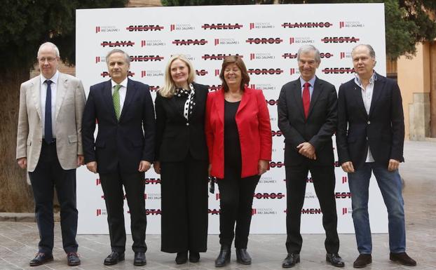 El Premio Jaime I de Economía advierte de que los bancos repercutirán el coste si tienen que pagar el impuesto de hipotecas