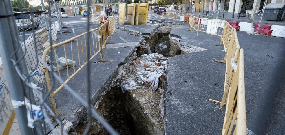 Cultura bloquea unas obras junto al cauce al afectar a la muralla medieval
