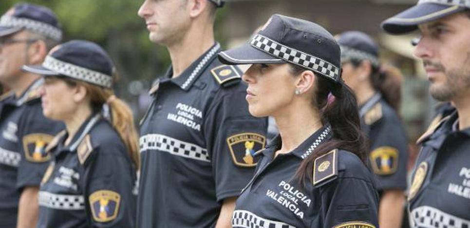 Los sindicatos denuncian falta de presupuesto para los uniformes de la Policía Local de Valencia