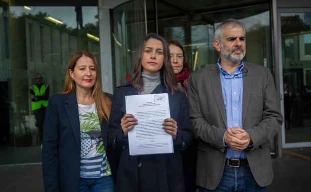 Ciudadanos acusa a Arran de promover el odio contra los jueces