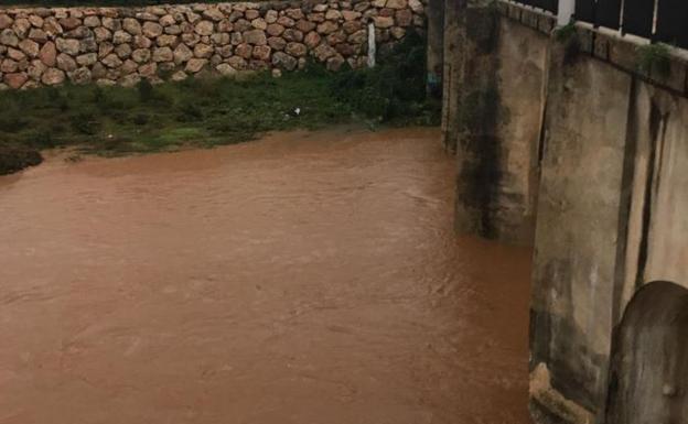 Los consejos básicos del 112 para los conductores frente al temporal de lluvias