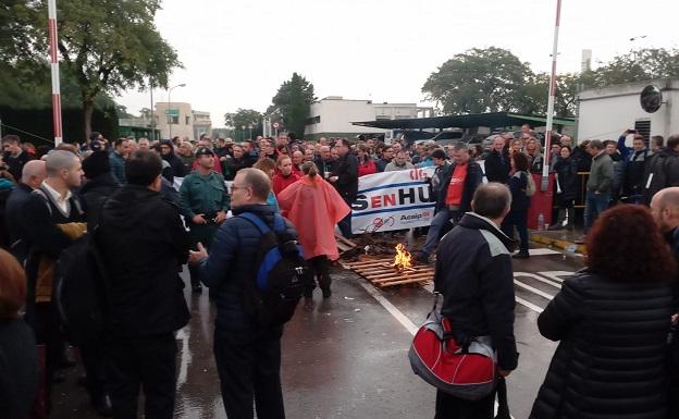 La Guardia Civil desbloquea el acceso a la cárcel de Picassent