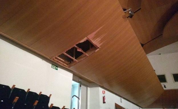 El Palau de la Música suspende todas las actuaciones del fin de semana en la Sala Iturbi por los daños de la lluvia