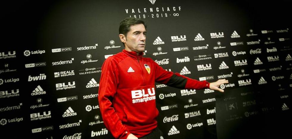 Marcelino: «Si no hay salidas, no habrá fichajes»