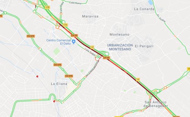 Un accidente provoca atascos en la CV-35 a la altura de Paterna