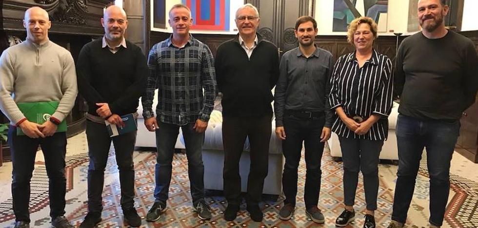 Joan Ribó se compromete con los sindicatos a que no haya más injerencias en el trabajo de la Policía Local de Valencia