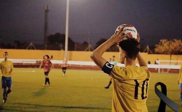 Muere Adrián Soler, capitán del equipo de fútbol juvenil de El Campello