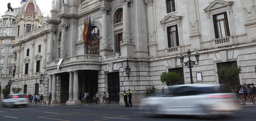 La Agencia Antifraude obliga al Ayuntamiento de Valencia a retirarle la plaza a un funcionario