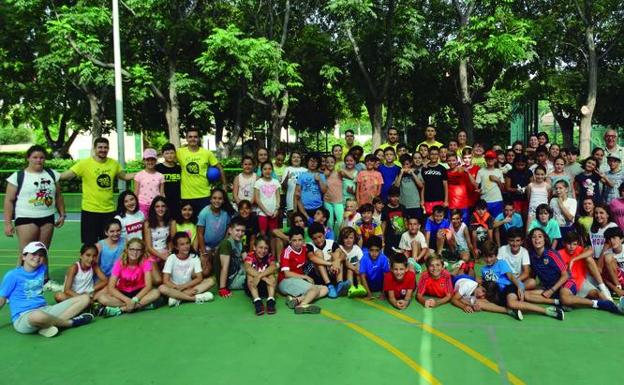 El Ayuntamiento de Massanassa programa la edición de la Escuela de Navidad