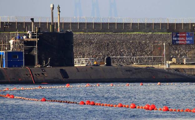 España niega que un barco español persiguiese a un submarino nuclear británico