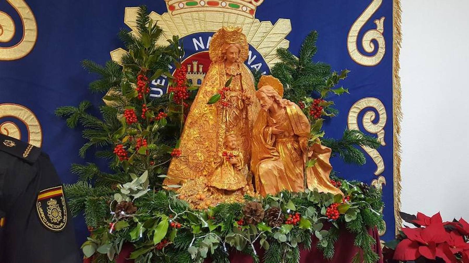 La Policía presenta un nacimiento con la Virgen de los Desamparados como protagonista