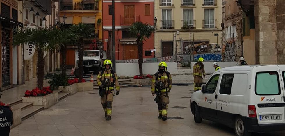 El entorno de la Catedral de Valencia se abre tras repararse la fuga de gas