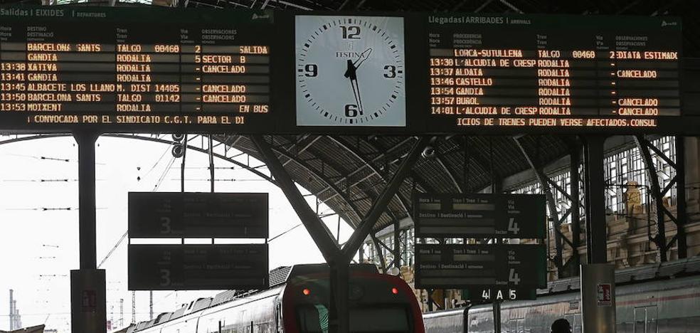 La jornada de huelga en Renfe transcurre sin incidentes