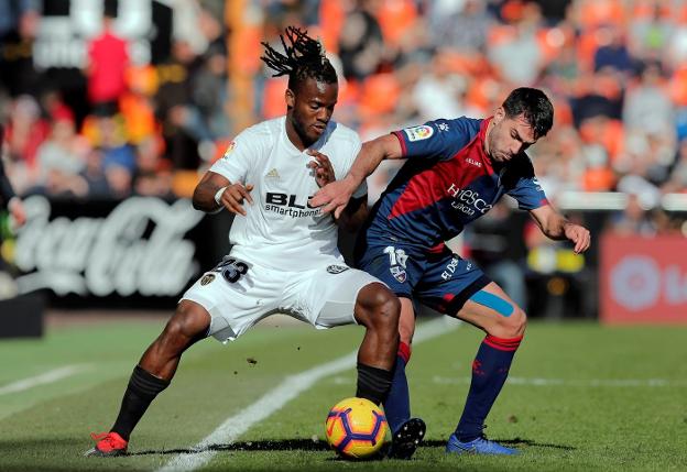 Batshuayi empieza a preparar la maleta