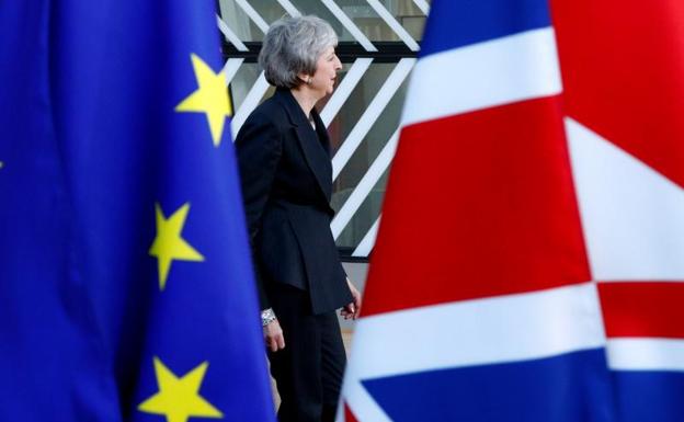 May pide al Reino Unido superar sus divisiones por el 'brexit'