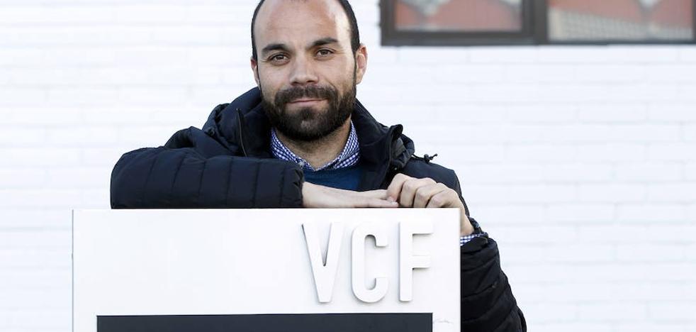 El Valencia destituye a Luis Vicente Mateo como jefe de la Academia