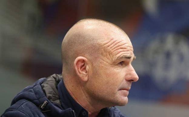 Paco Lopez: «El Atlético es un rival temible con señas de equipo menos grande»
