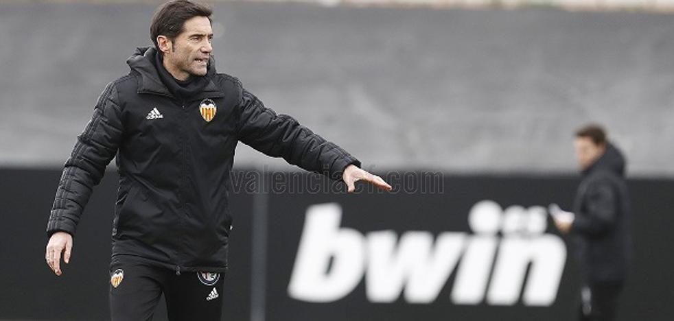 Marcelino: «Si no fichamos un hombre de ataque, estaríamos en dificultad»