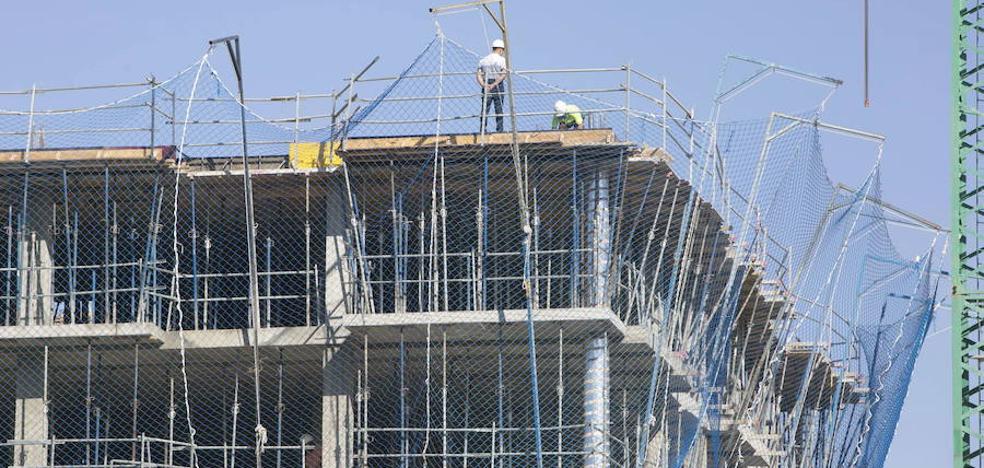 El Consell bloquea la construcción en 36 millones de metros cuadrados