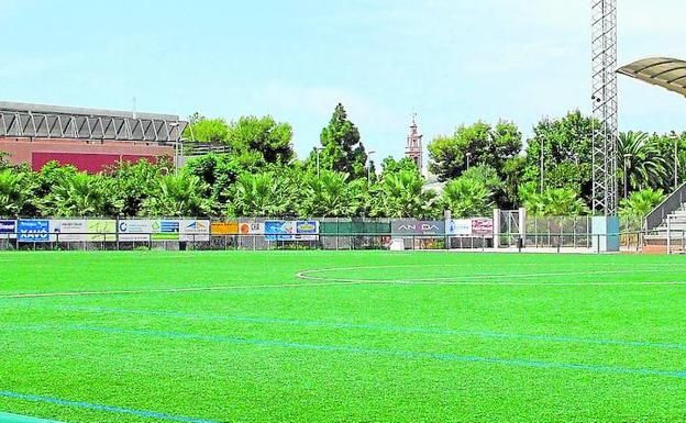 El campo de fútbol de Massanassa ahorra en iluminación