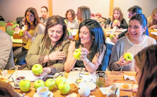 Despertar los sentidos para mejorar la relación con la comida