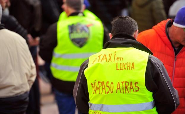 Los taxistas ponen cinco condiciones para finalizar los paros en Madrid