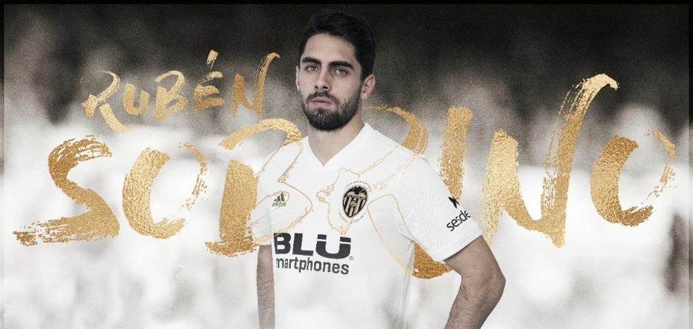 El Valencia confirma los fichajes de Sobrino y Roncaglia