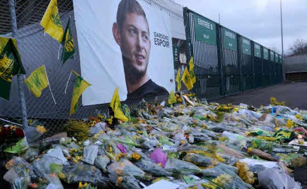 Encuentran restos de la avioneta de Emiliano Sala