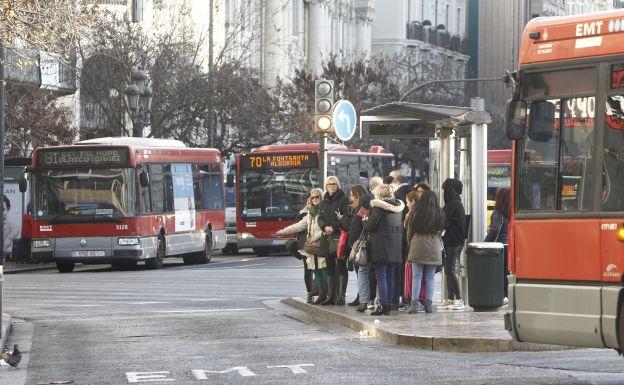 La EMT llega a un acuerdo con tres de los cinco sindicatos para poner fin a la convocatoria de paros