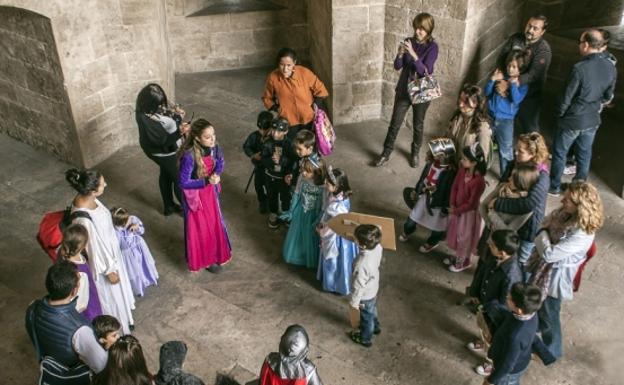 Conviértete en una princesa guerrera o en un valiente caballero medieval en Valencia